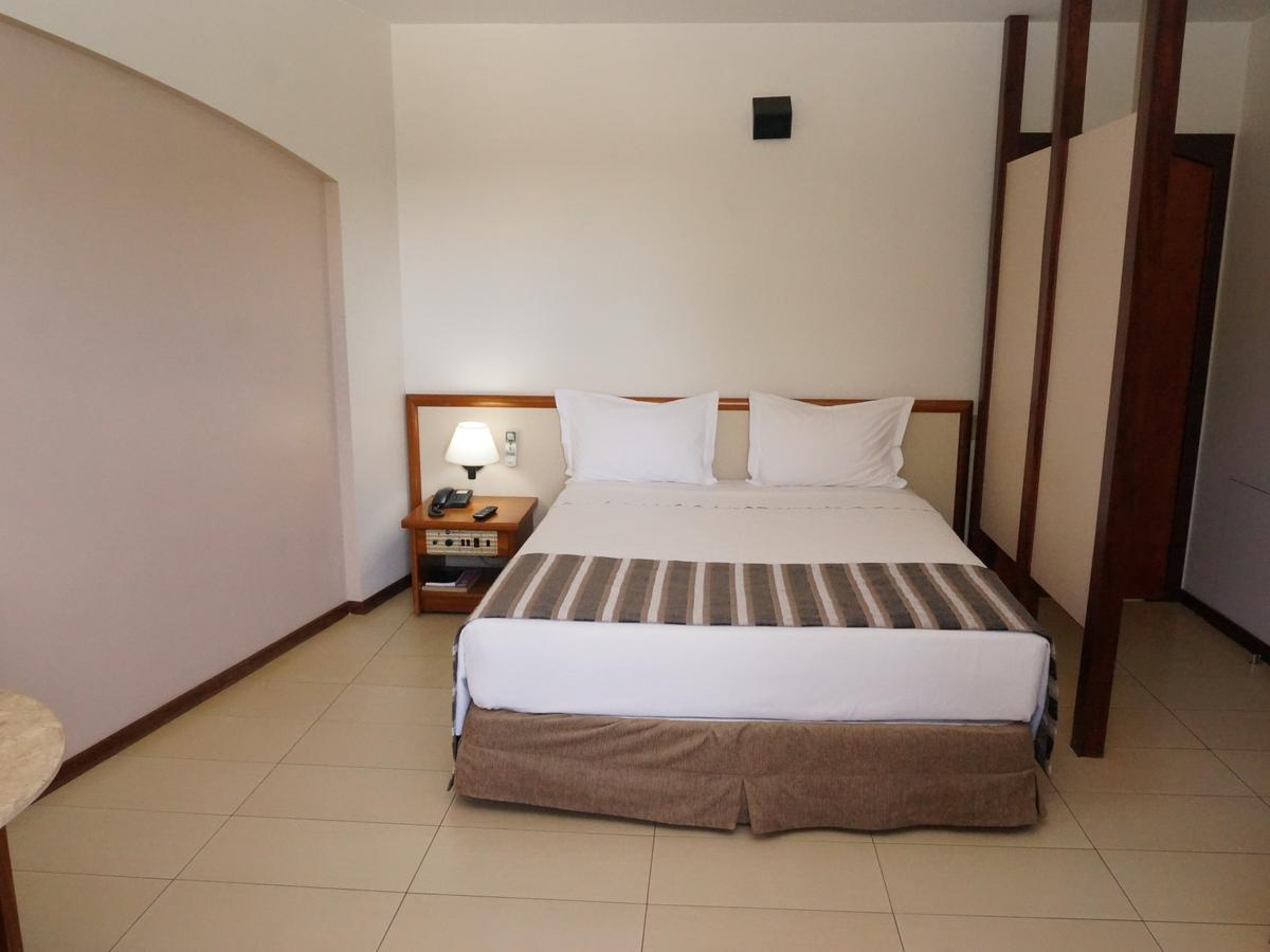 Hotel Beira Rio Итумбиара Екстериор снимка